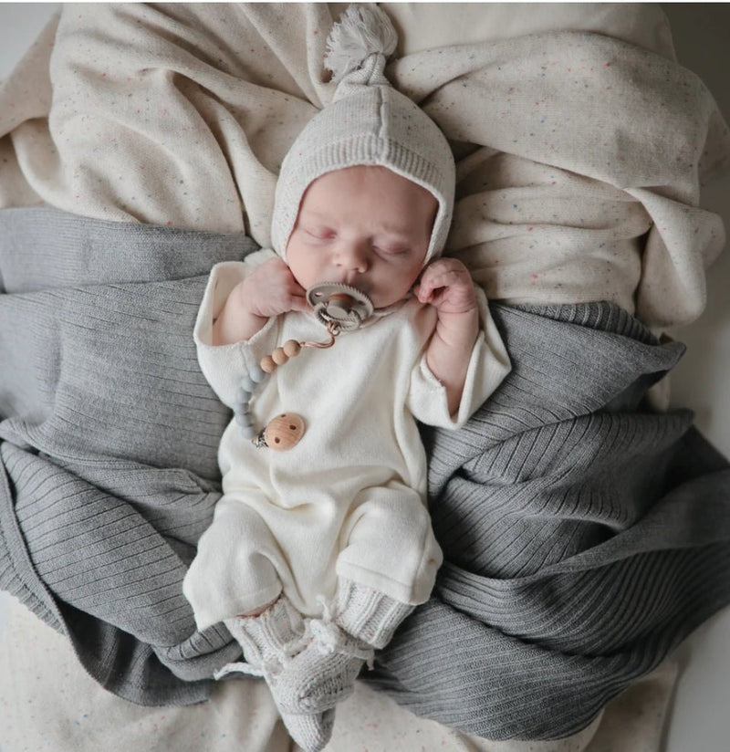 Mushie Knitted Ribbed Baby Blanket (Gray Melange)